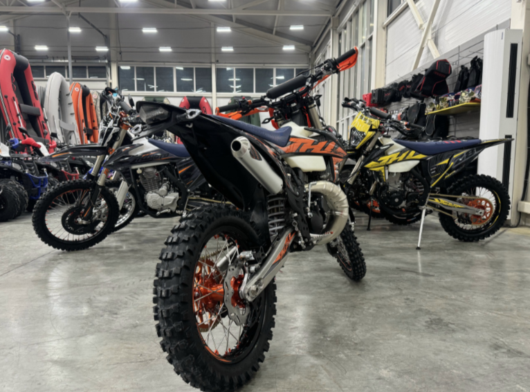 Мотоцикл JHLMOTO JHL M5 MT250 (1E66MM) в Уссурийске