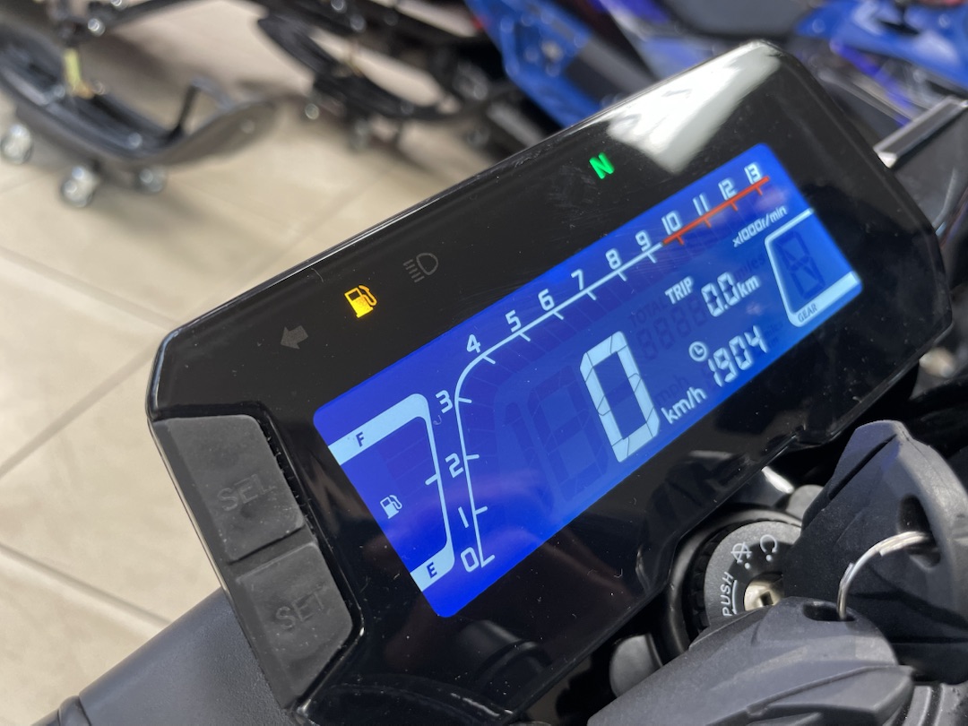 Мопед PROMAX CB150R (49) в Уссурийске