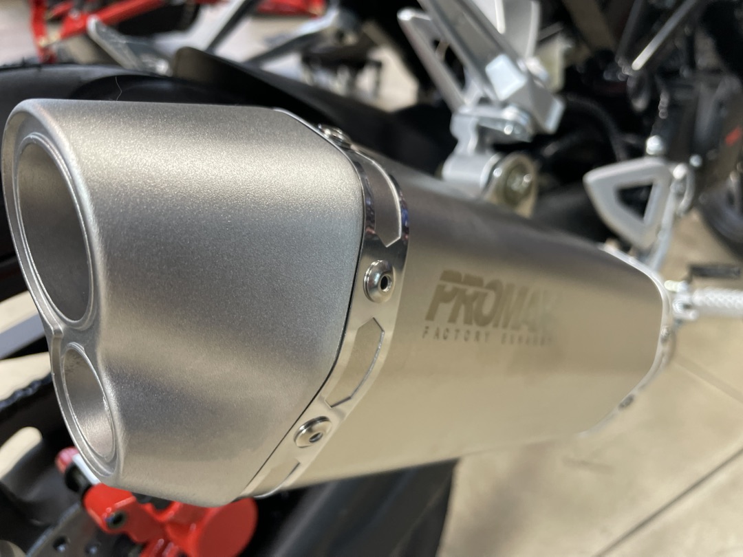 Мопед PROMAX CB150R (49) в Уссурийске