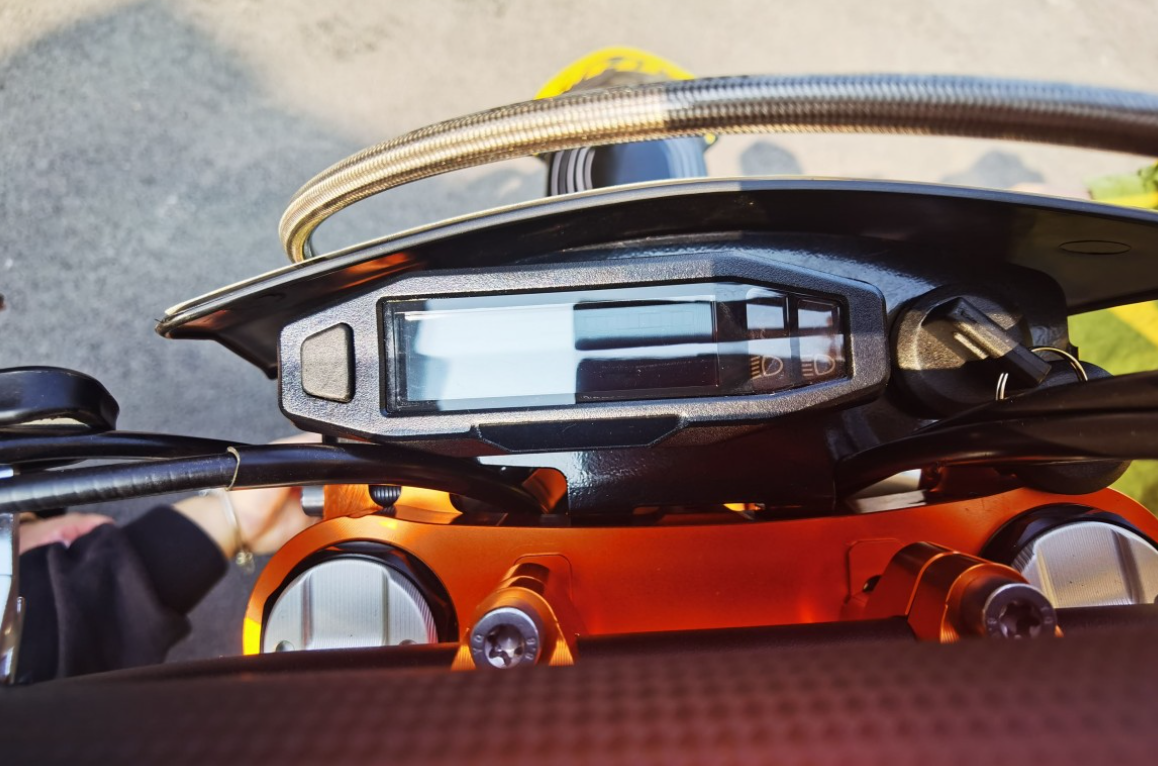 Мотоцикл JHLMOTO JHL Z8 NC300S (182-MN) в Уссурийске