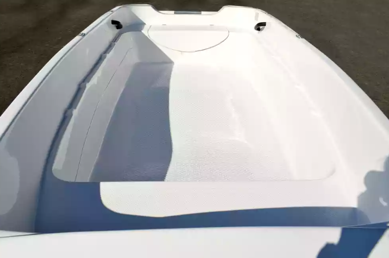 Стеклопластиковая лодка Пингвин (тримаран) в Уссурийске