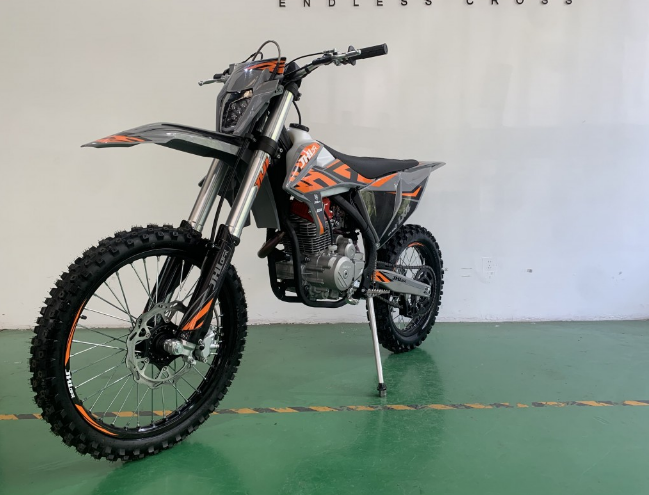 Мотоцикл JHLMOTO JHL LX4 CB300RL (175FMN) в Уссурийске