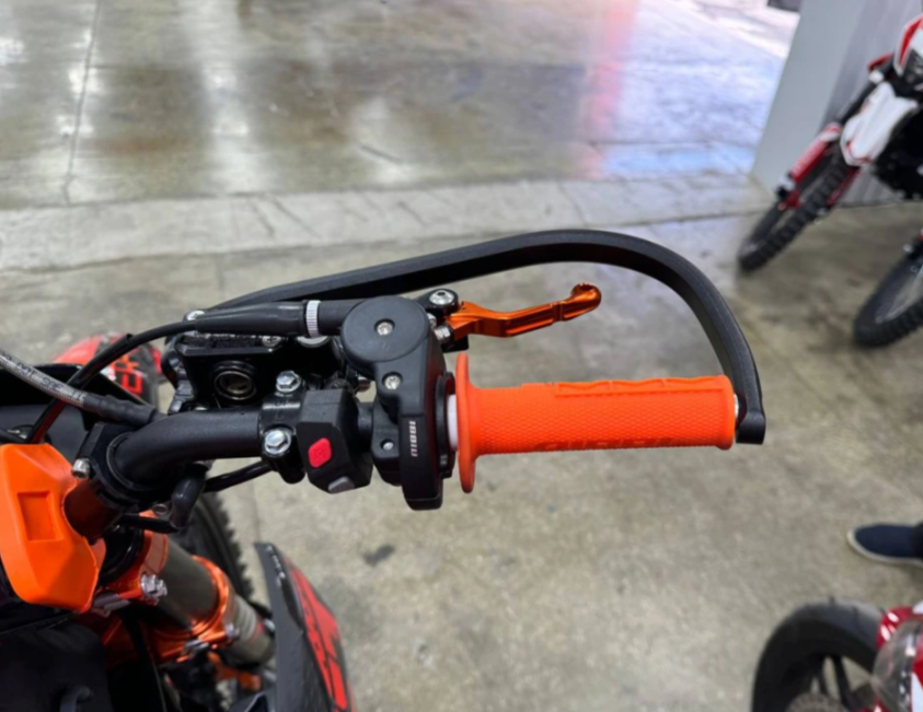 Кроссовый мотоцикл FAIDET PR300 MAX WP в Уссурийске