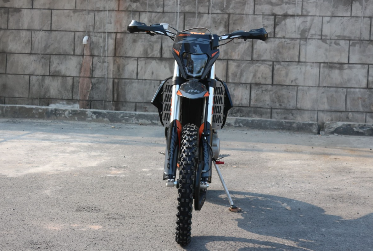 Мотоцикл JHLMOTO JHL Z5 NB300 (174MN-5) в Уссурийске