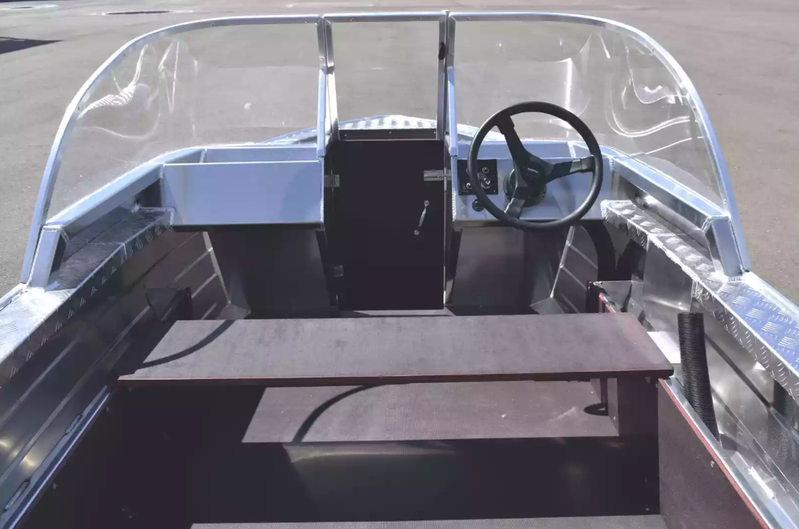 Алюминиевая лодка Wyatboat-390 DCM в Уссурийске