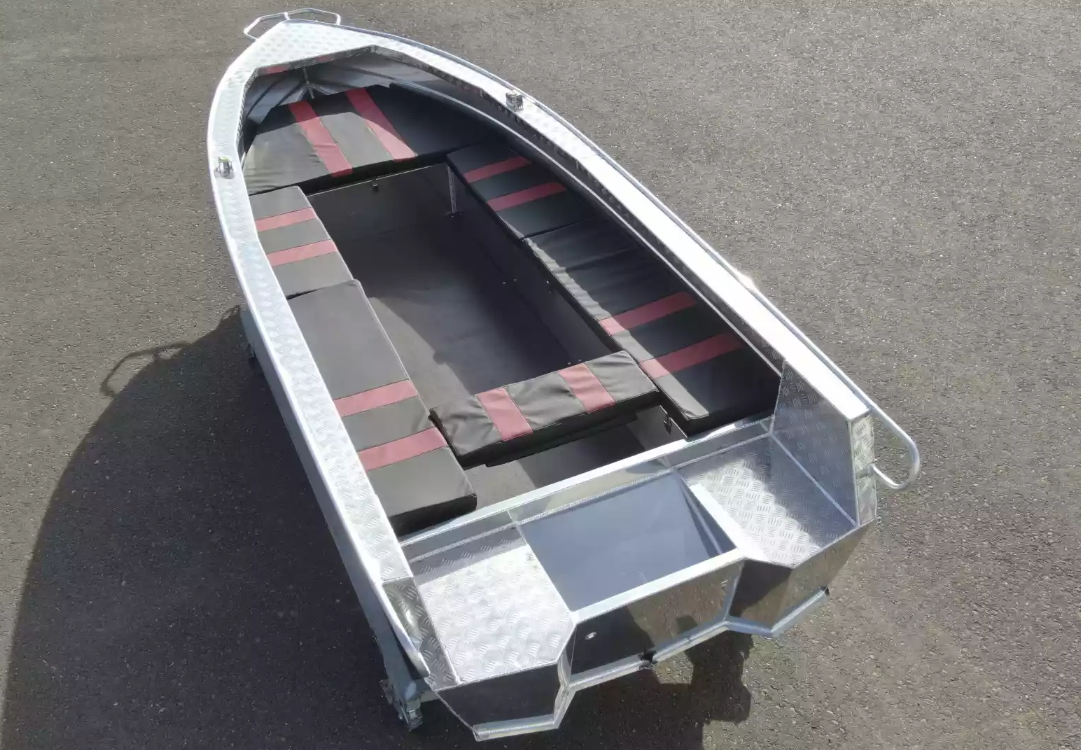 Алюминиевая лодка Wyatboat-390РМ увеличенный борт в Уссурийске