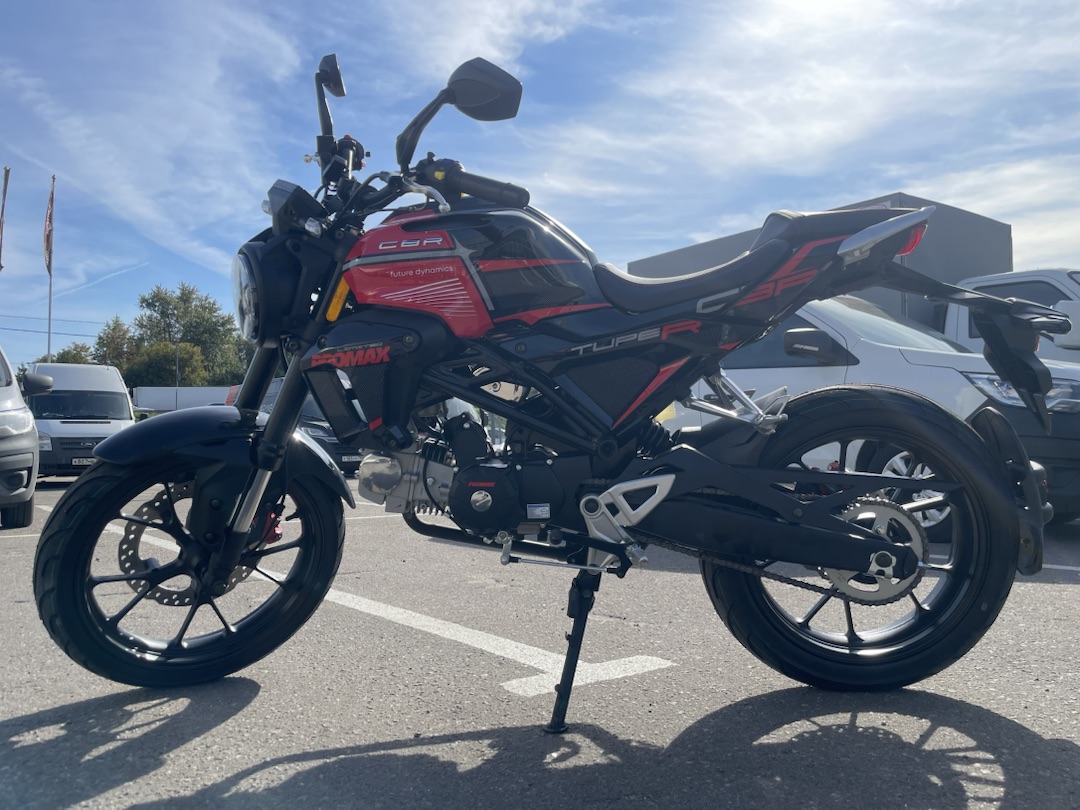 Мопед PROMAX CB150R (49) в Уссурийске