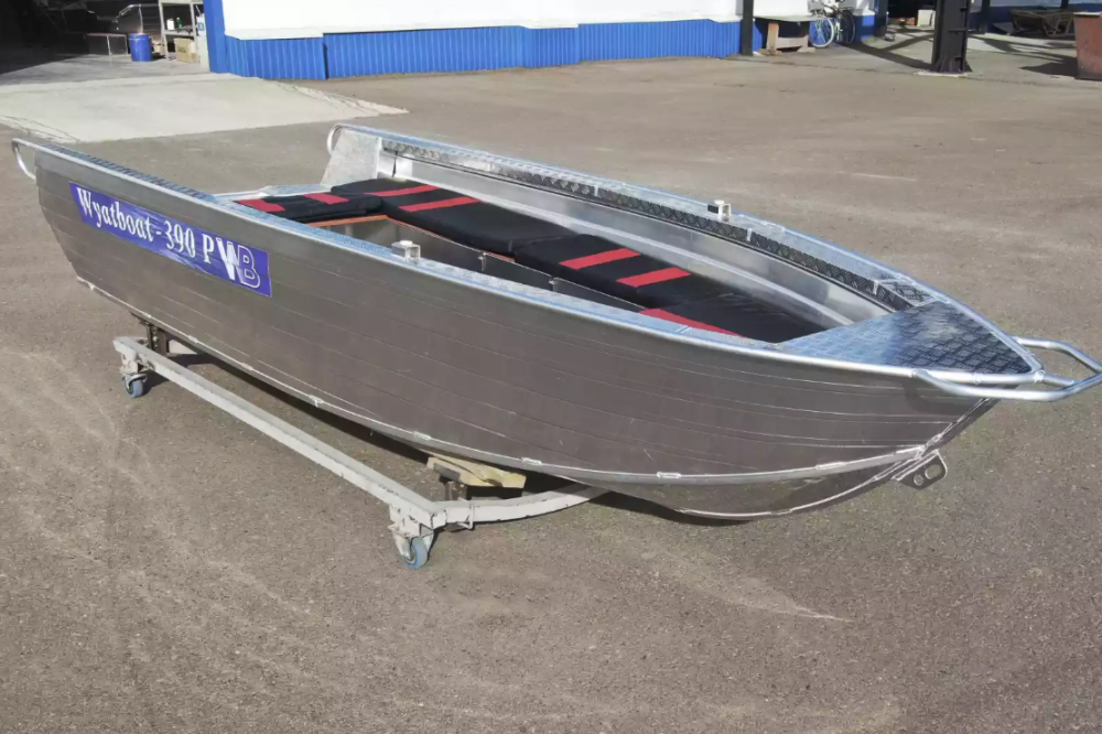 Алюминиевая лодка Wyatboat-390РМ увеличенный борт в Уссурийске