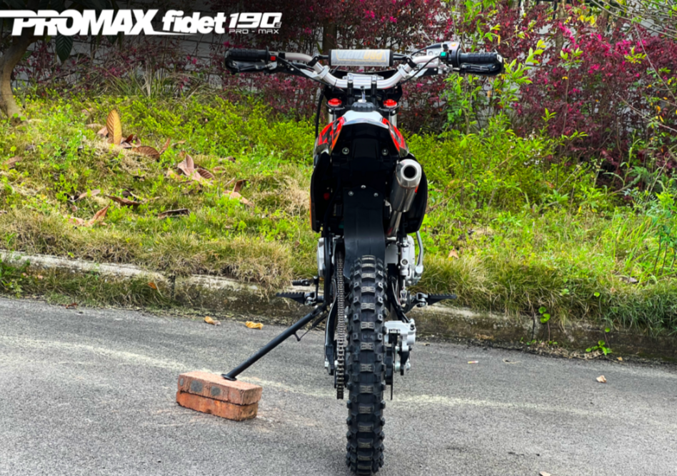 Мотоцикл (питбайк) PROMAX FIDET (ФАЙДЕТ) 190E MAX PRO LUX 19/16 в Уссурийске