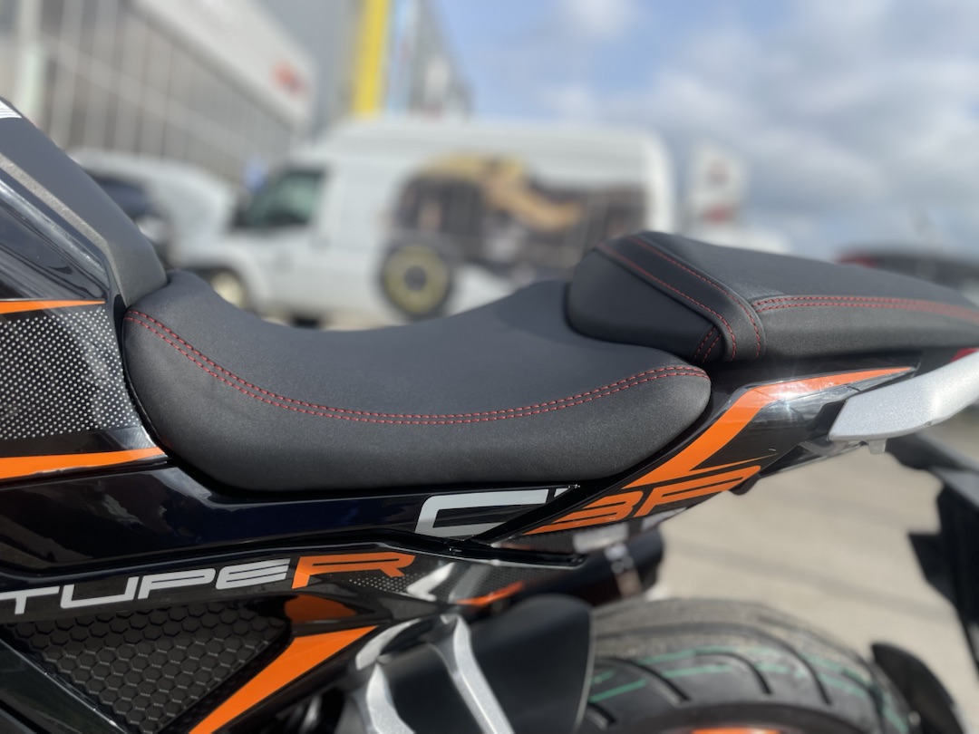 Мопед PROMAX CB150R (49) в Уссурийске