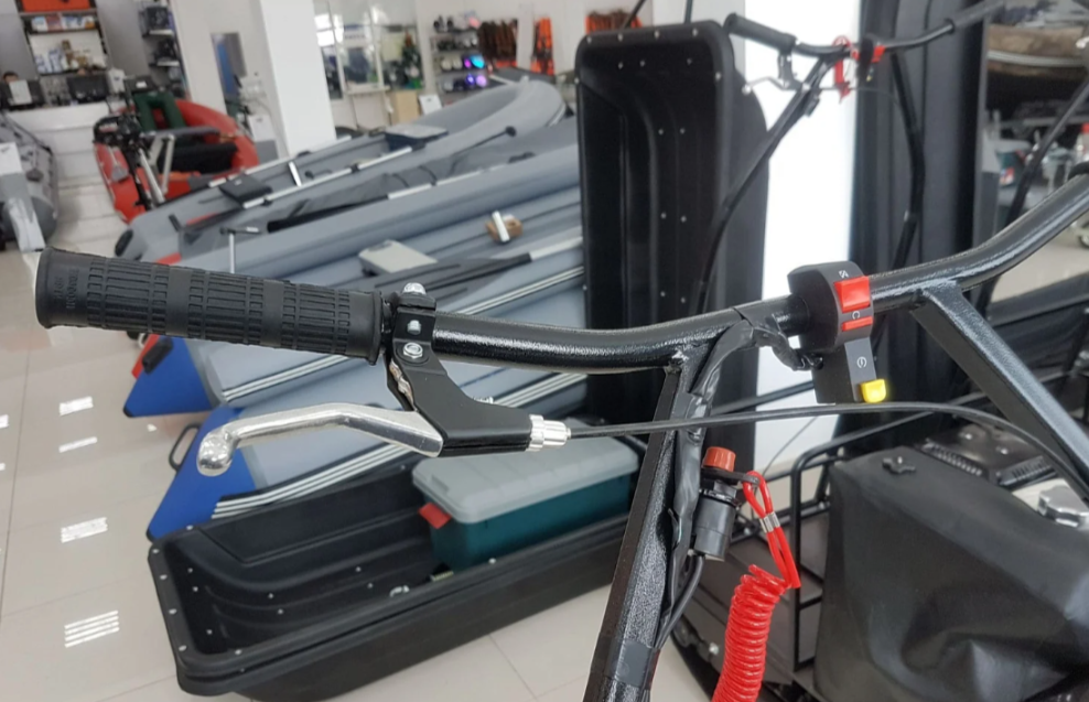 Мотобуксировщик PAXUS 650 AVANT 15 л.с. в Уссурийске