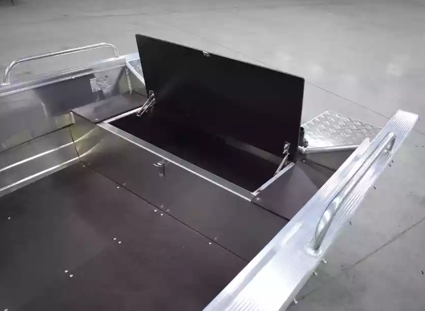 Алюминиевая лодка  Wyatboat-430 Р в Уссурийске