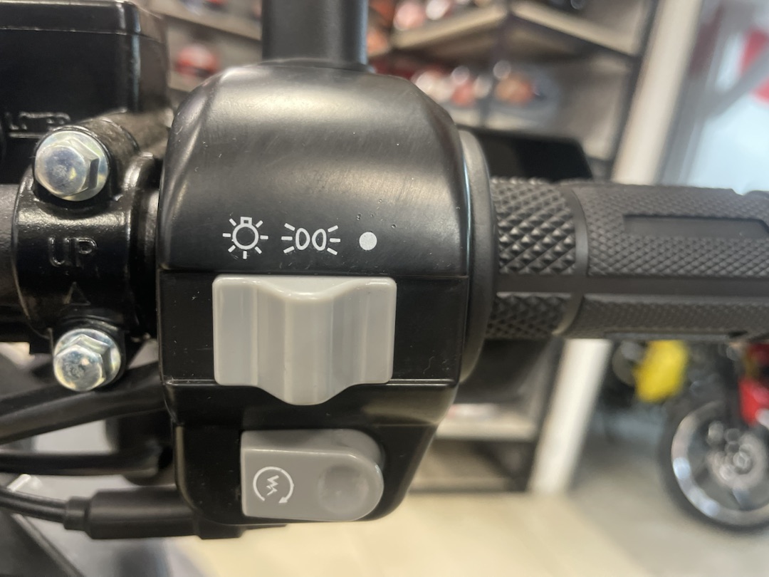 Скутер PROMAX STALKER ARMY 240(49) в Уссурийске