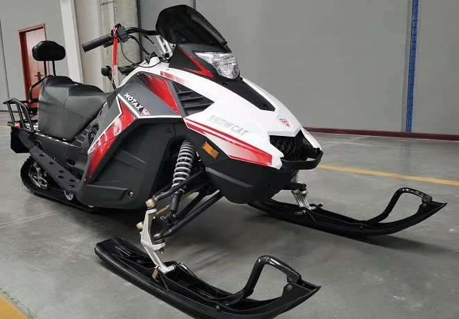Снегоход Motax Snow Cat 180 EFI в Уссурийске