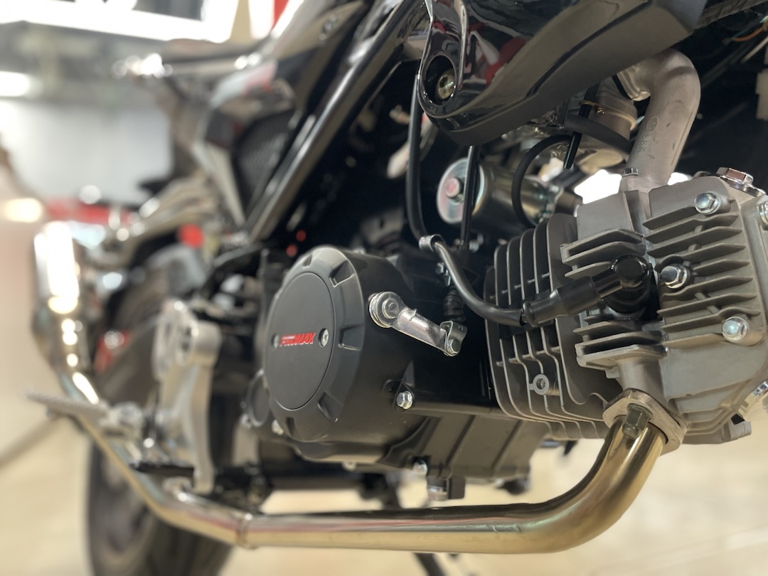 Мопед PROMAX CB150R (49) в Уссурийске