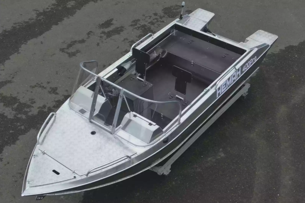 Алюминиевая лодка  Neman-400 PRO в Уссурийске