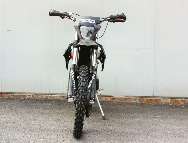 Мотоцикл JHLMOTO JHL Z3+ CB300 (175FMM) в Уссурийске