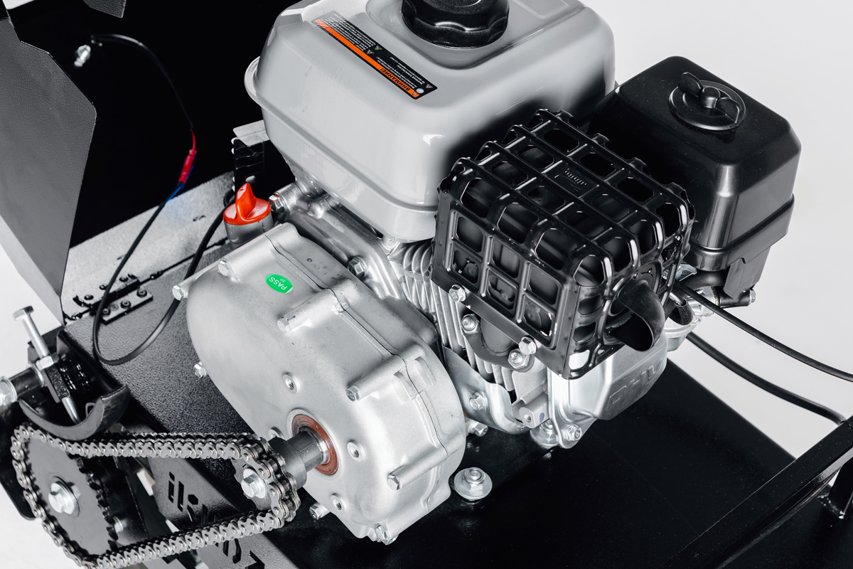 МОТОБУКСИРОВЩИК IKUDZO 1100/380 К8 в Уссурийске