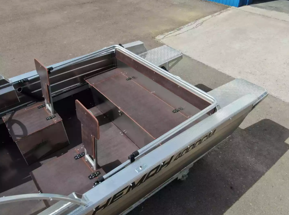 Алюминиевая лодка  Неман-400 DCM NEW в Уссурийске