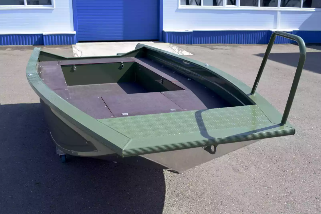 Алюминиевая лодка  Wyatboat-430 Master Fish в Уссурийске