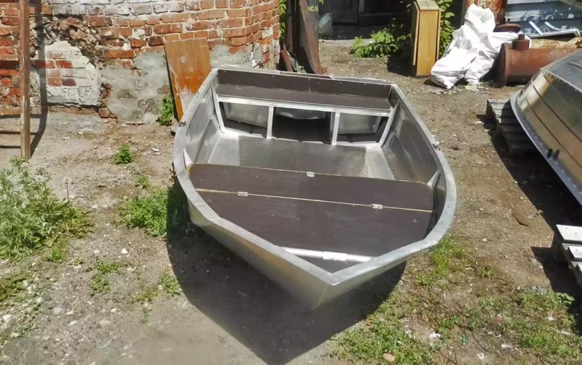 Алюминиевая лодка Вятка-Профи Вариант в Уссурийске