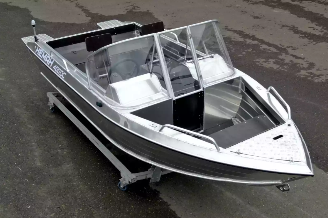 Алюминиевая лодка  Neman-400 DC в Уссурийске