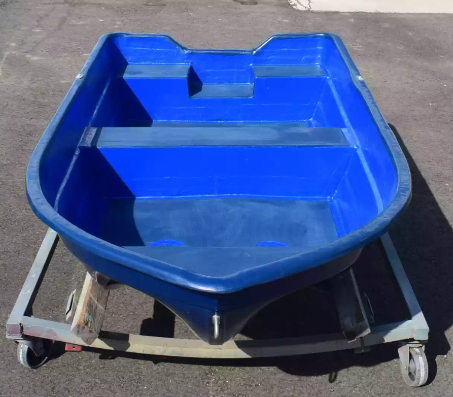 Стеклопластиковая лодка Neman-340 (тримаран) в Уссурийске