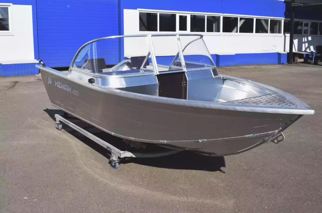 Алюминиевая лодка  Неман-400 DCM в Уссурийске