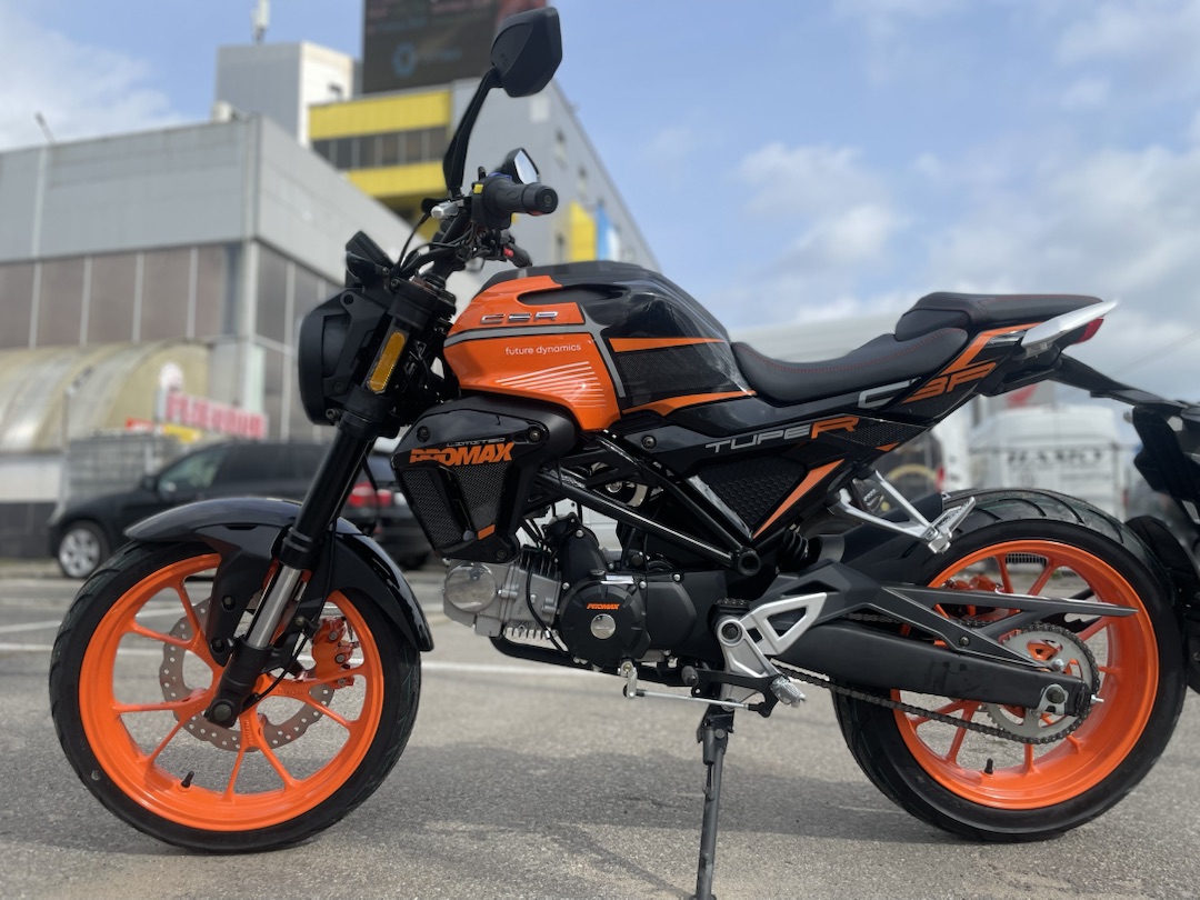 Мопед PROMAX CB150R (49) в Уссурийске