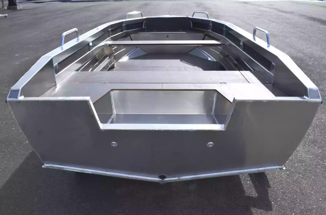 Алюминиевая лодка  Неман-480 Р в Уссурийске