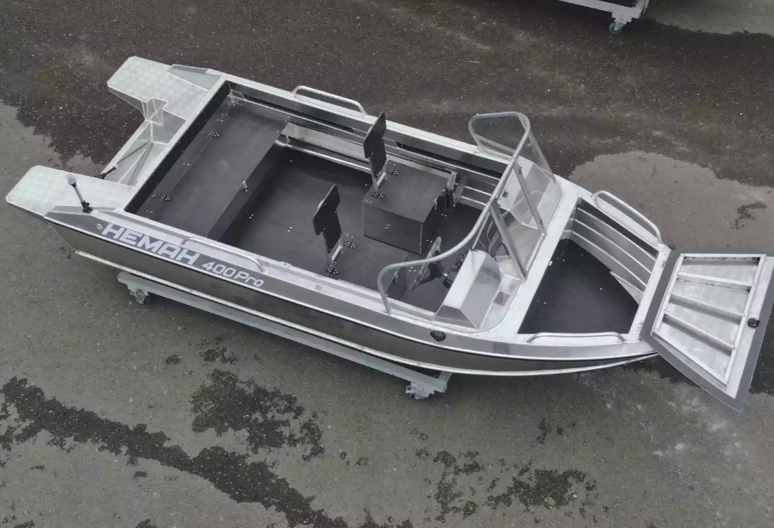 Алюминиевая лодка  Neman-400 PRO в Уссурийске