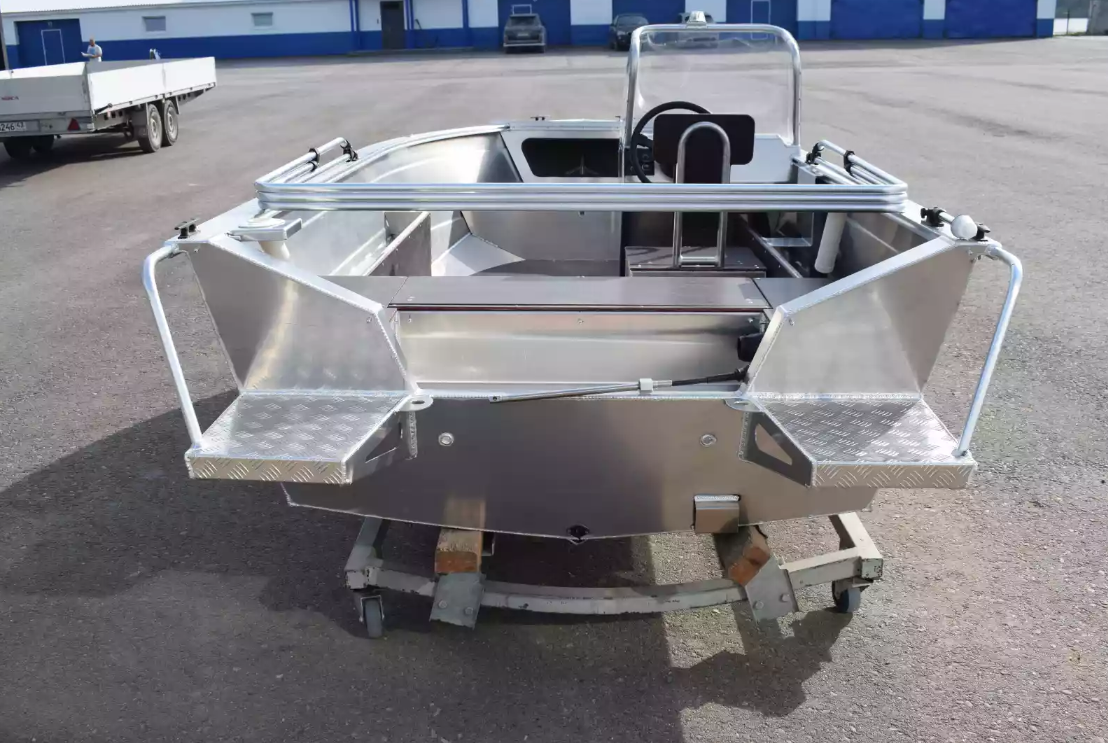 Алюминиевая лодка Неман-400 С в Уссурийске