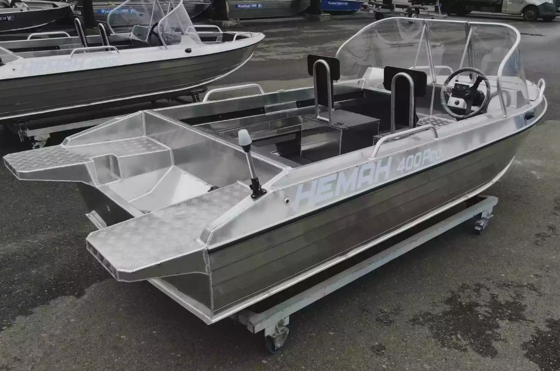 Алюминиевая лодка  Neman-400 PRO в Уссурийске