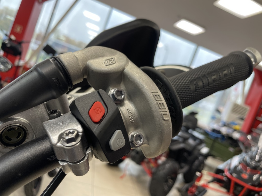 Кроссовый мотоцикл PROMAX BLACKOUT NB300 MX в Уссурийске