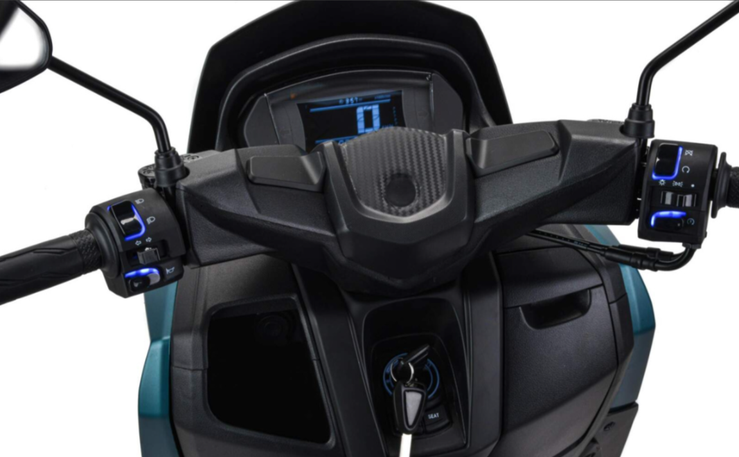 Скутер MOTOLAND (МОТОЛЕНД) VULKAN 150 в Уссурийске