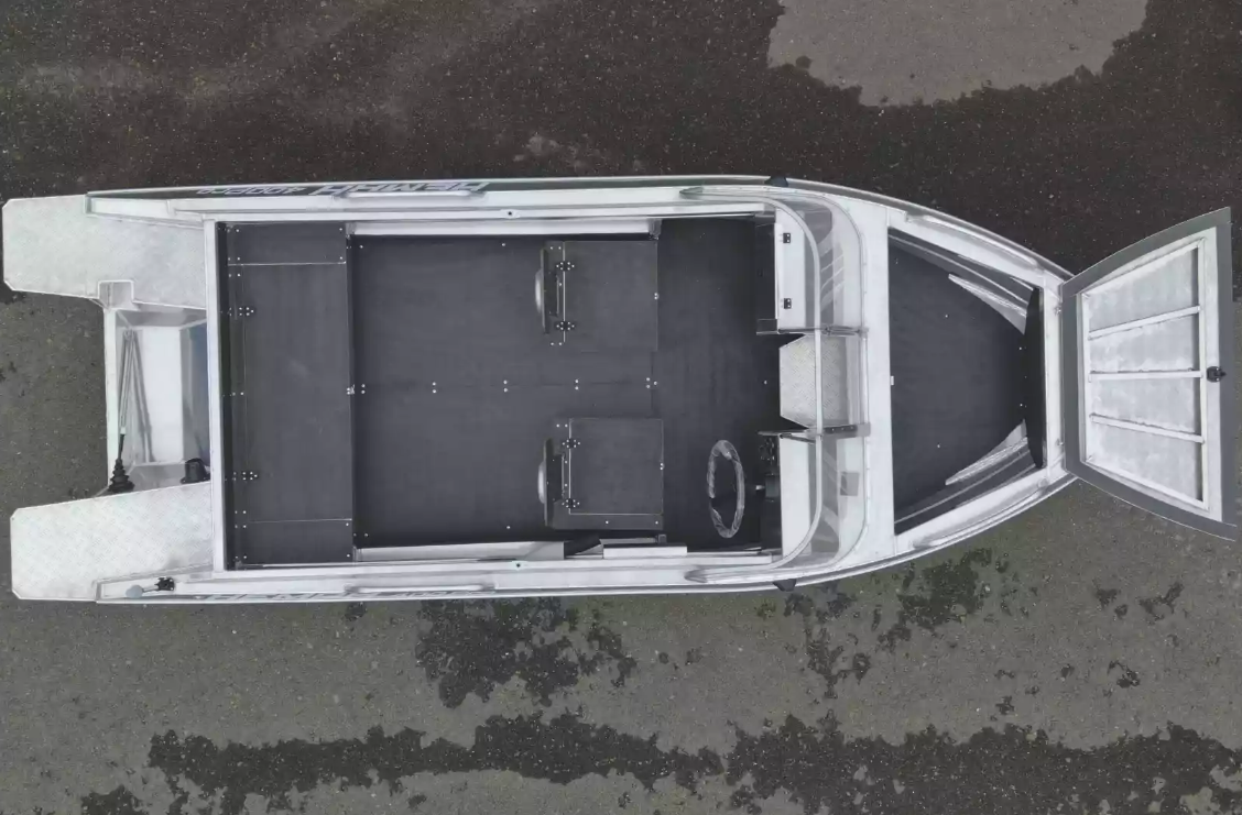 Алюминиевая лодка  Neman-400 PRO в Уссурийске