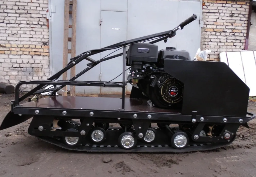 Мотобуксировщик AhtaR Зима 9 л/с с вариатором в Уссурийске