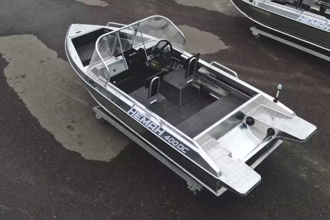 Алюминиевая лодка  Neman-400 DC в Уссурийске