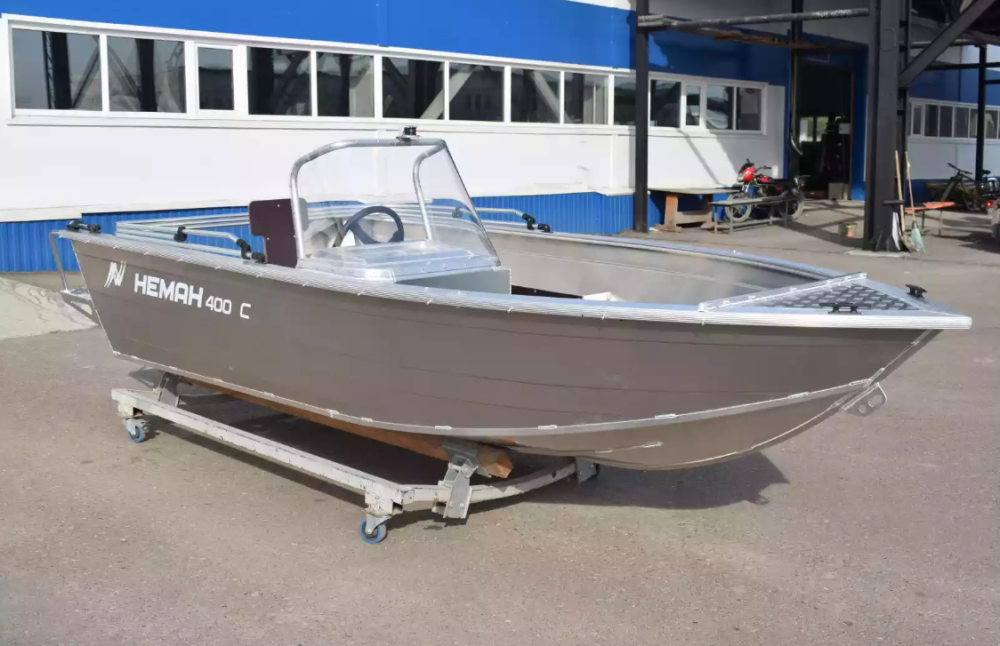 Алюминиевая лодка Неман-400 С в Уссурийске