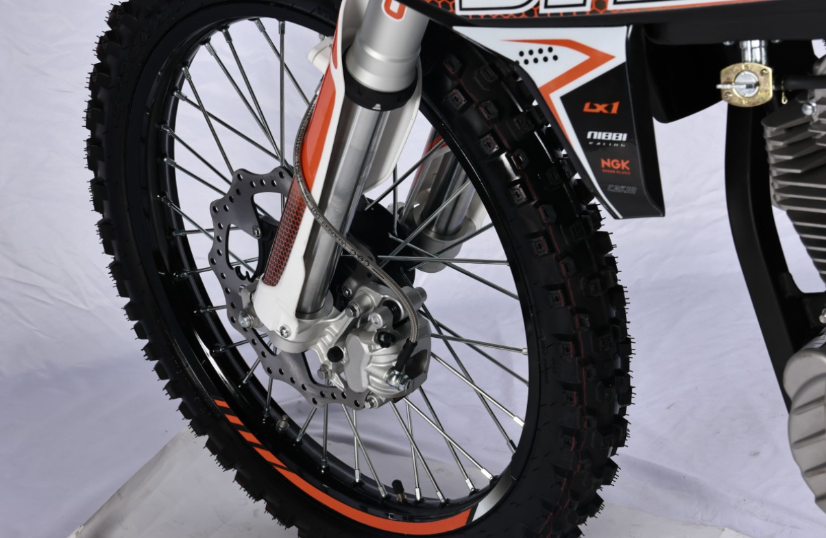 Мотоцикл JHLMOTO JHL LX1 CB250 (172FMM-3A) в Уссурийске