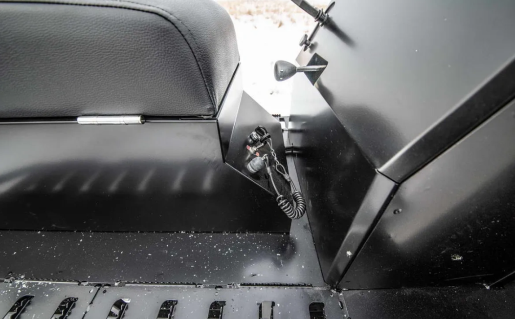 Снегоход АРКТИК 4Т в Уссурийске