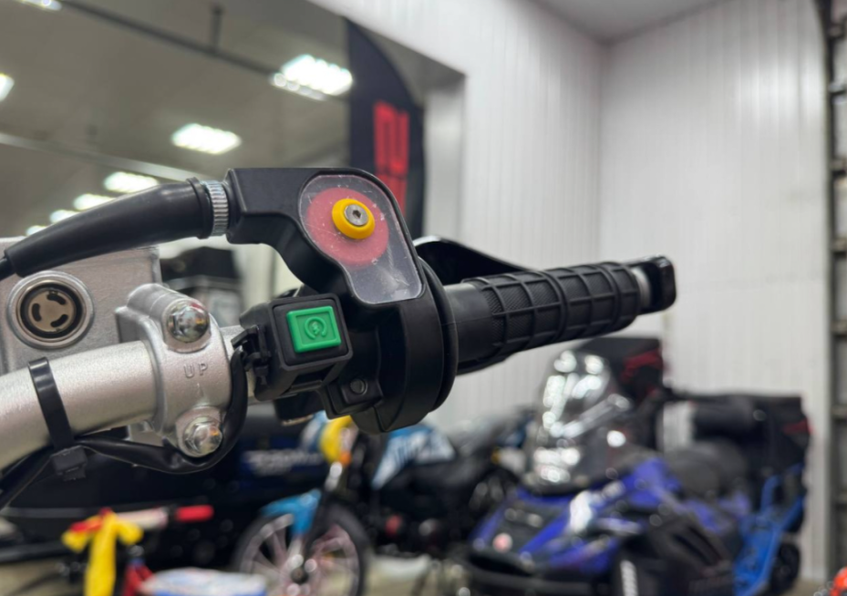 Мотоцикл (питбайк) PROMAX FIDET (ФАЙДЕТ) 190E PRO 17/14 в Уссурийске