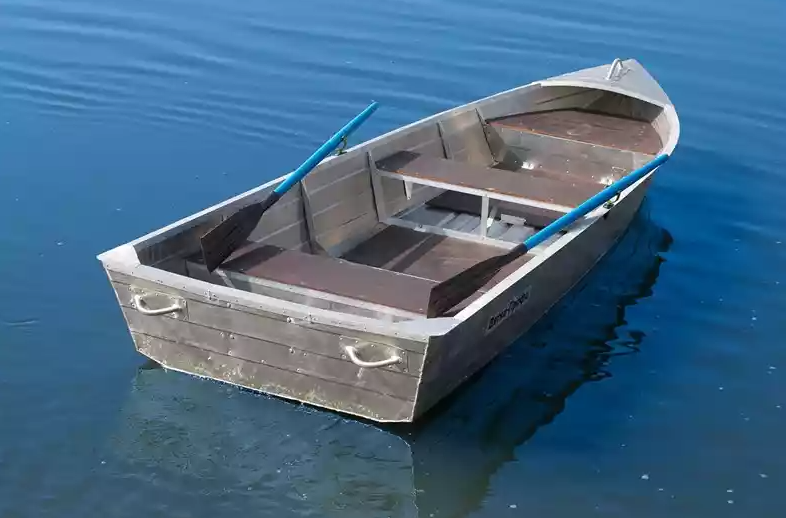 Алюминиевая лодка Вятка-Профи 32 в Уссурийске