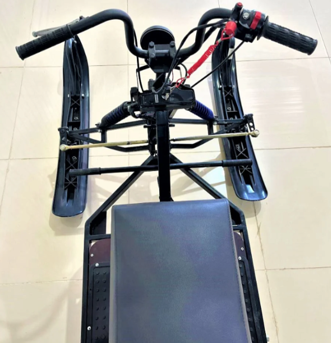 Мотобуксировщик ЕНОТ 4М в Уссурийске