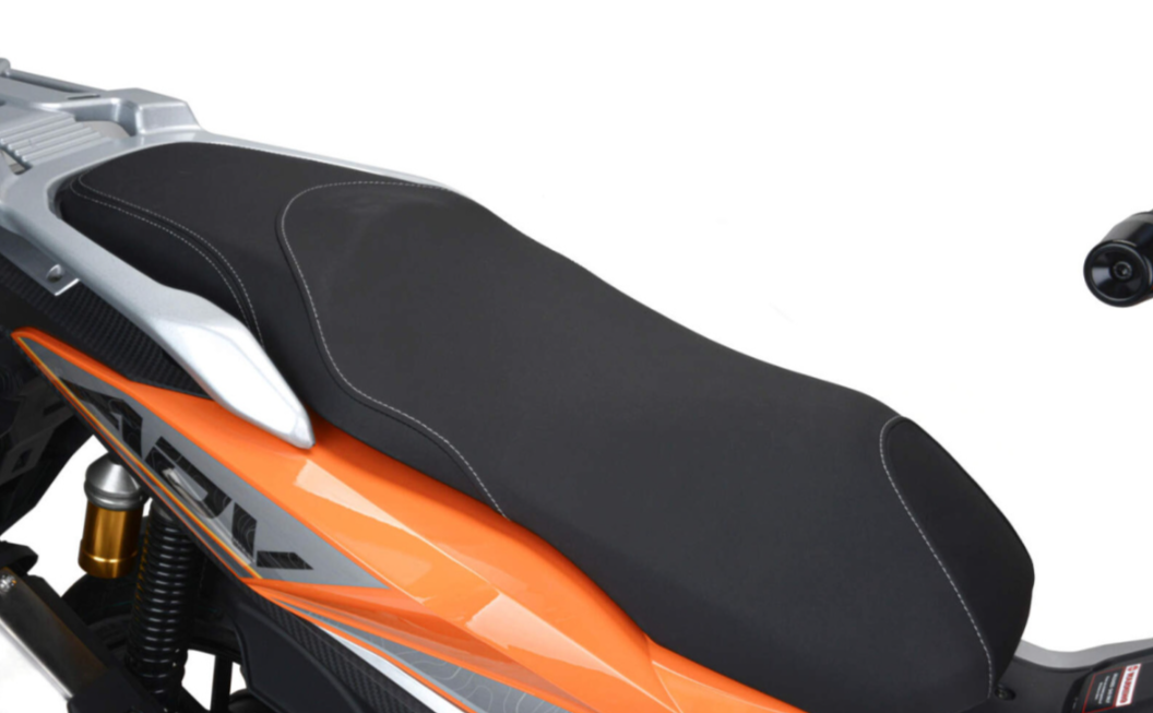 Скутер MOTOLAND (МОТОЛЕНД) T-MAX 150 в Уссурийске