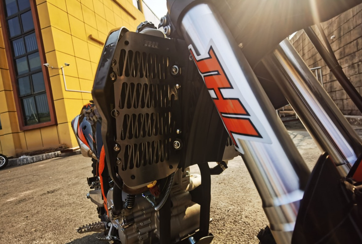 Мотоцикл JHLMOTO JHL Z5 NB300 (174MN-5) в Уссурийске