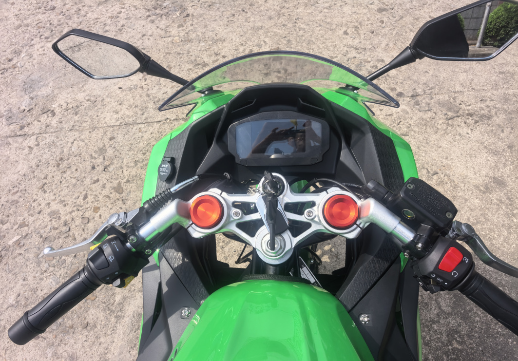 Мотоцикл TMBK Ninja 400cc в Уссурийске