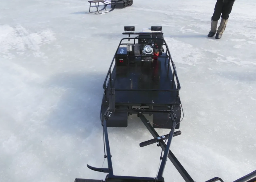 Мотобуксировщик AhtaR L 9 в Уссурийске