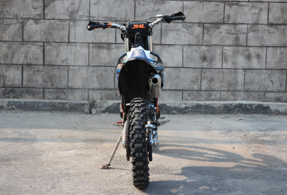 Мотоцикл JHLMOTO JHL Z3 CB250 (172FMM-3A) в Уссурийске