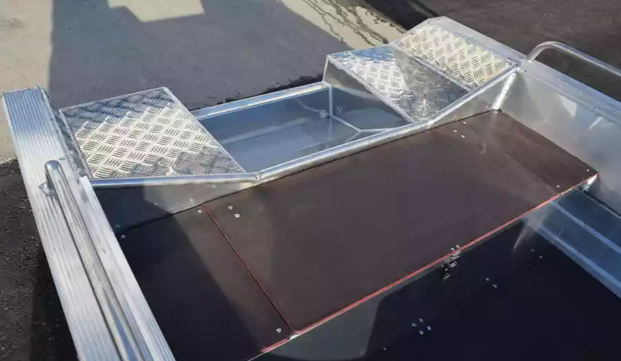 Алюминиевая лодка  Wyatboat-430 Р в Уссурийске